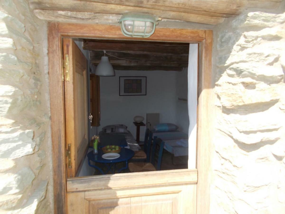 Cyclades Olive Museum'S Guest House Pitrofos Luaran gambar