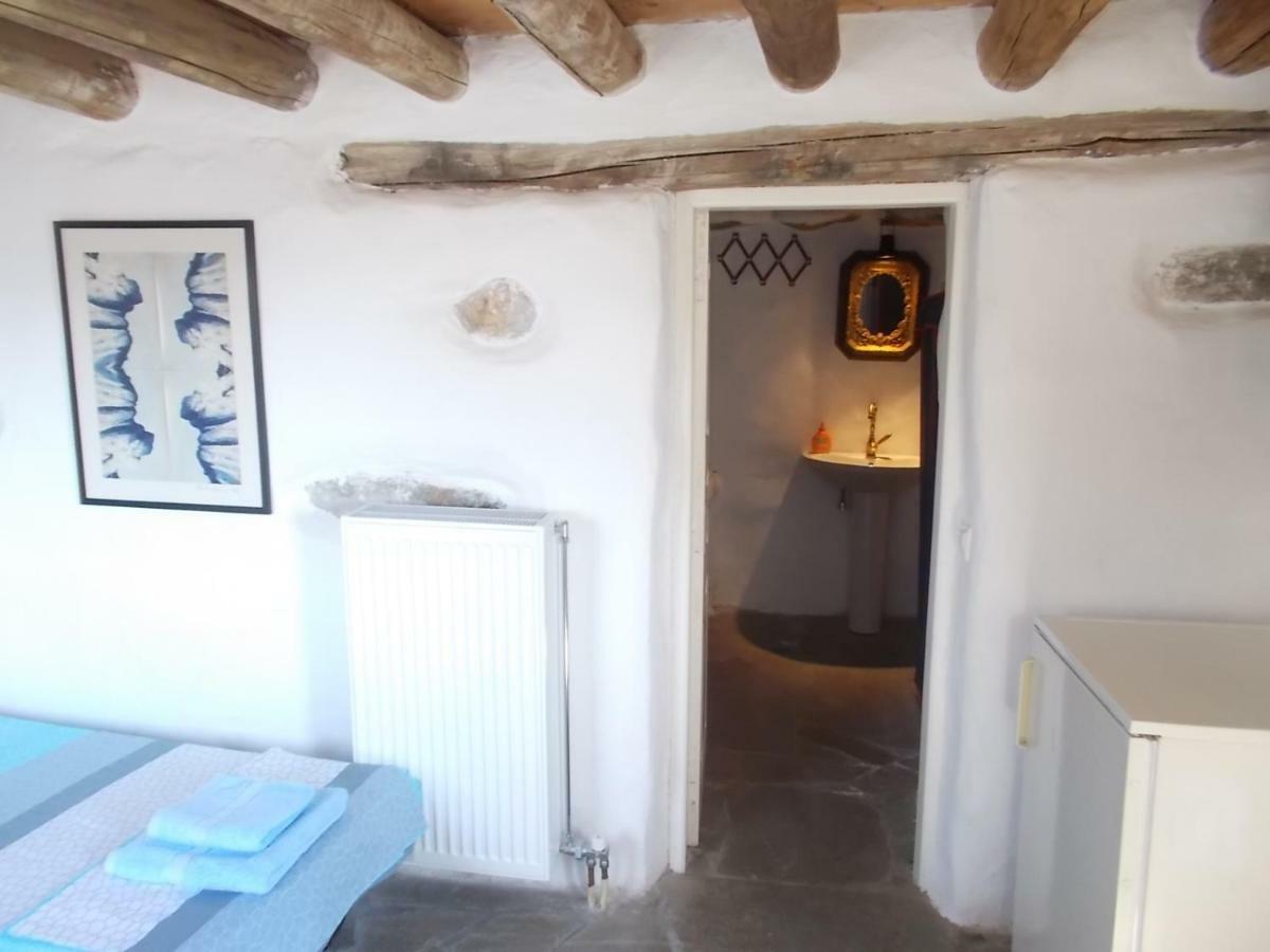 Cyclades Olive Museum'S Guest House Pitrofos Luaran gambar