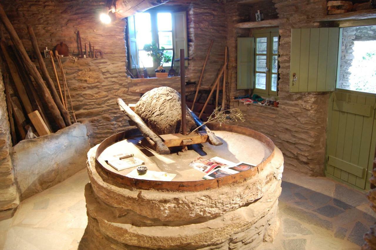 Cyclades Olive Museum'S Guest House Pitrofos Luaran gambar